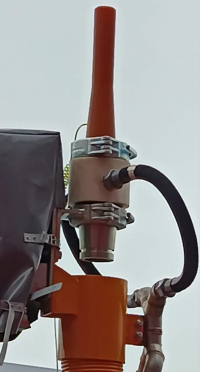 Tobera GMB instalada en un robot Putzmeister